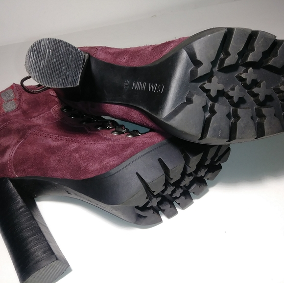 Abrial suede ankle booties - Picture 7 of 13